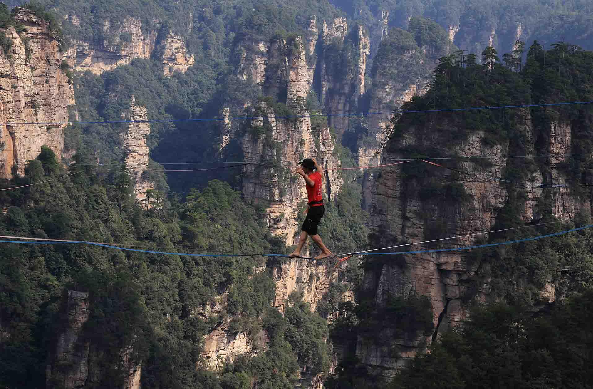 黄石寨高空, 张家界黄石, 中外选手依